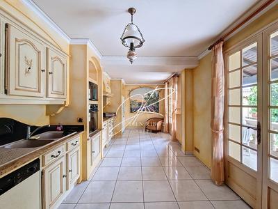 Maison - 131 m² - 4 pièces