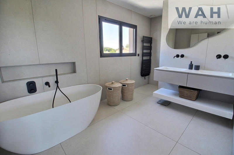 Villa - 122 m² - 4 pièces