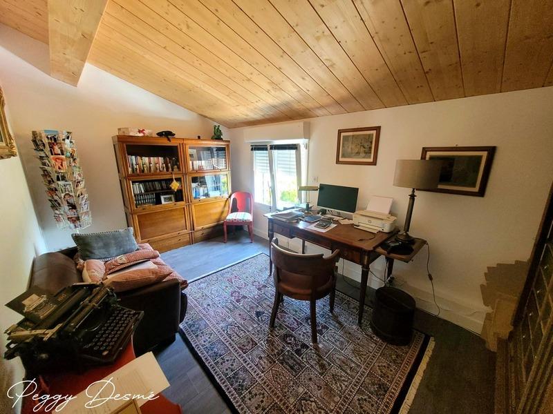 Villa - 170 m² - 6 pièces