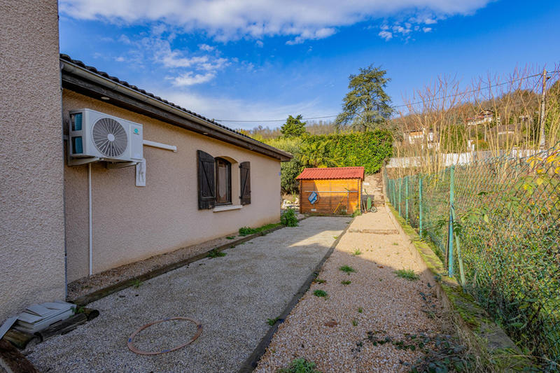 Maison - 122 m² - 5 pièces