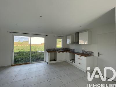 Maison - 82 m² - 4 pièces