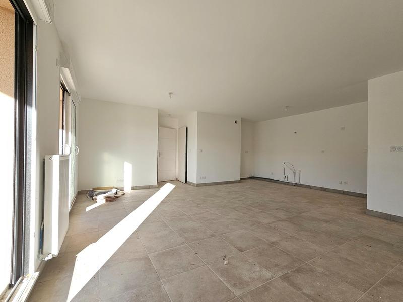 Appartement - 102 m² - 4 pièces