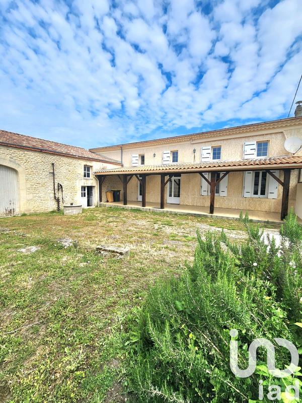 Maison - 200 m² - 6 pièces