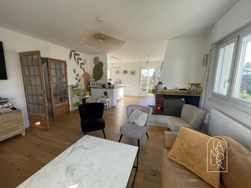 Maison - 157 m² - 7 pièces