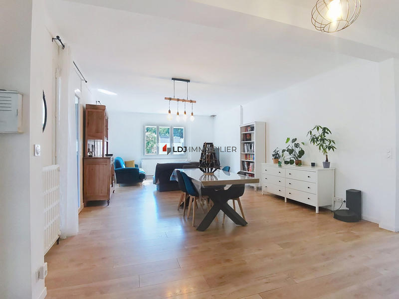 Maison - 157 m² - 6 pièces