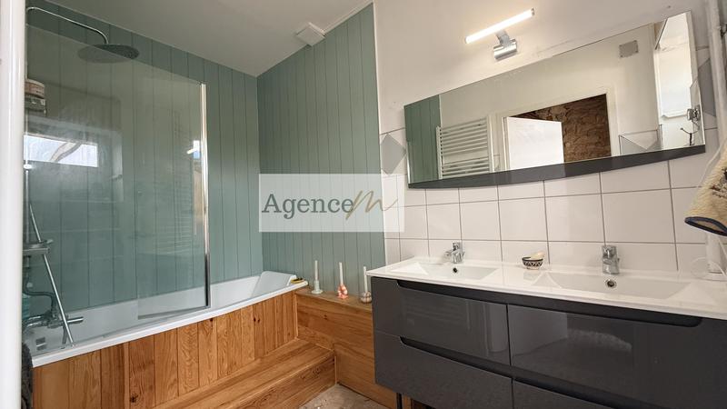 Maison - 127 m² - 5 pièces