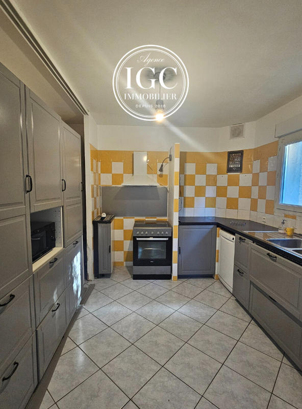 Appartement - 115 m² - 4 pièces