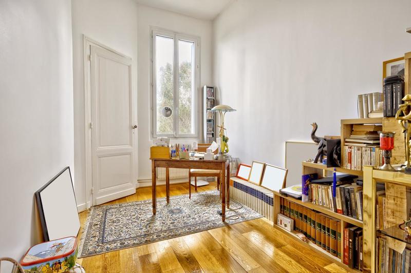 Maison - 255 m² - 10 pièces