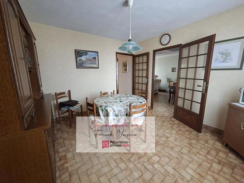 Maison - 137 m² - 6 pièces