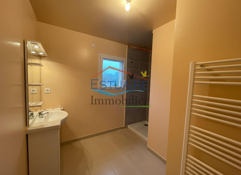 Maison - 75 m² - 5 pièces