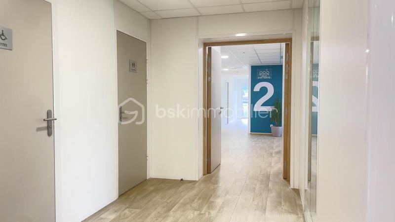 Bureau - 19 m² - 1 pièce