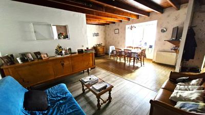 Maison en pierre - 79 m² - 4 pièces