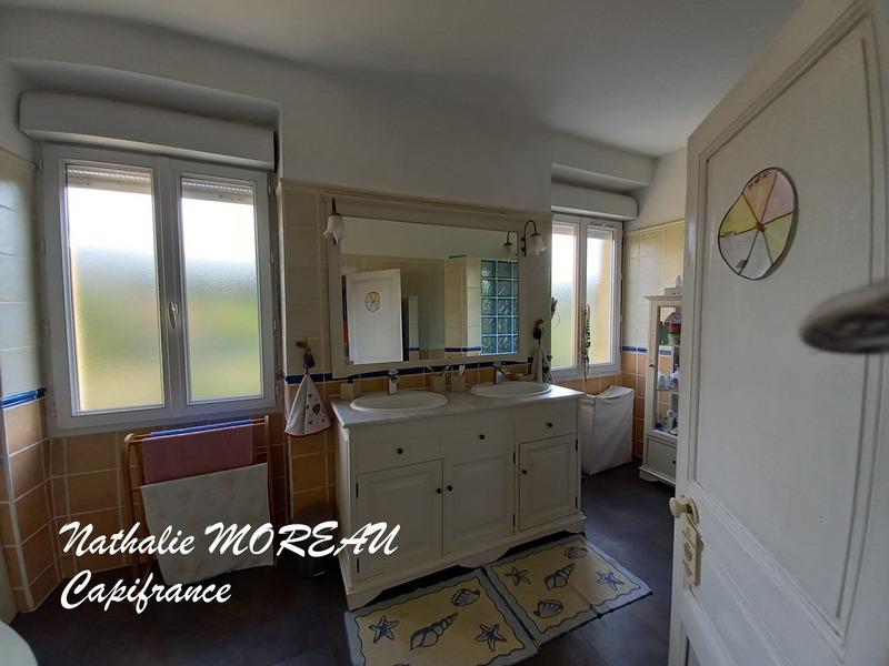 Maison - 142 m² - 6 pièces