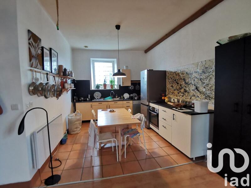 Maison - 550 m² - 16 pièces