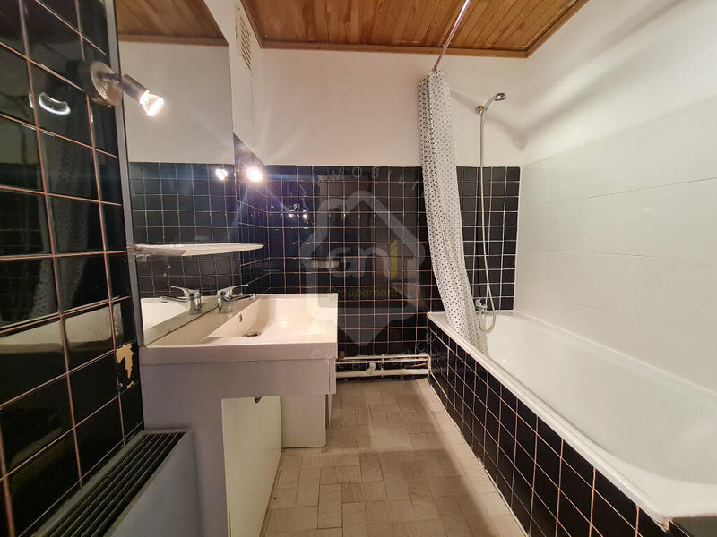 Appartement - 76 m² - 3 pièces