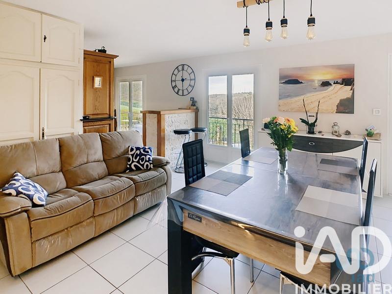 Maison - 197 m² - 7 pièces