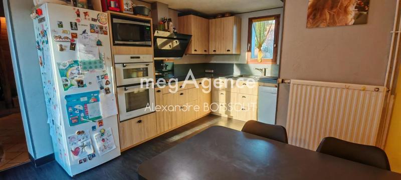 Maison - 147 m² - 6 pièces