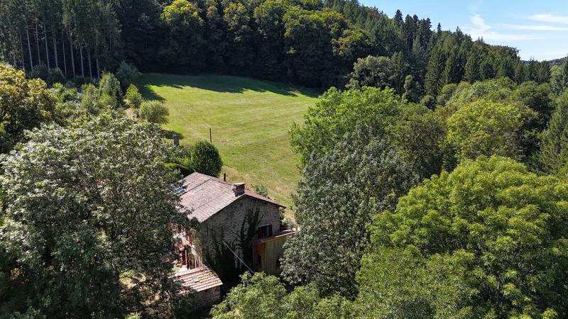 Maison - 367 m² - 11 pièces