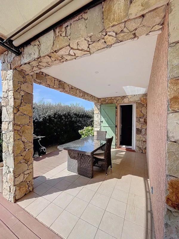 Maison - 113 m² - 5 pièces