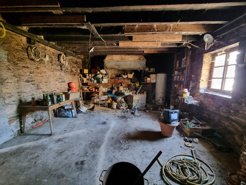 Maison ancienne - 270 m² - 6 pièces