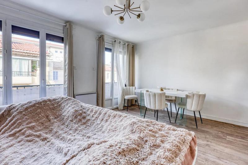 Appartement - 55 m² - 3 pièces