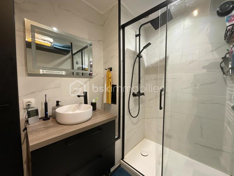 Appartement - 67 m² - 4 pièces