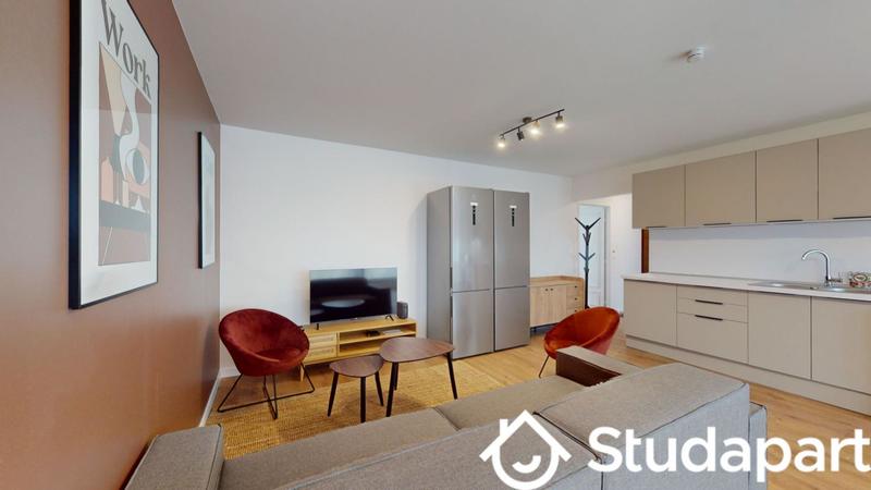 Chambre - 9 m² - 1 pièce