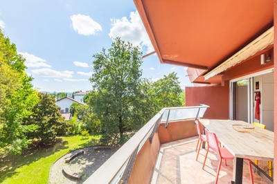 Appartement - 98 m² - 4 pièces