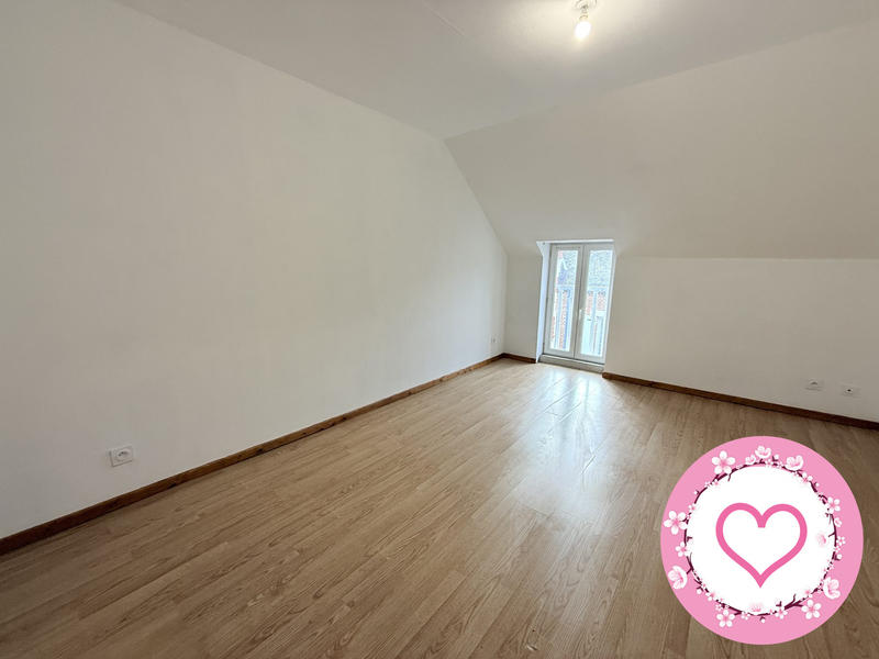 Maison - 96 m² - 4 pièces