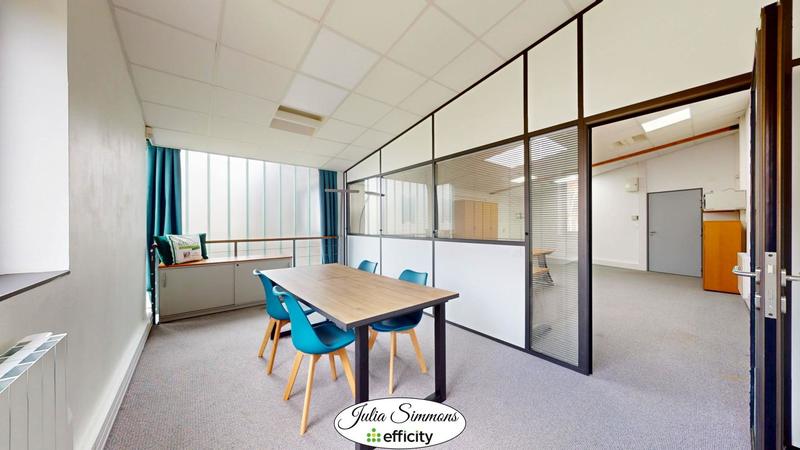 Bureau - 60 m² - 1 pièce