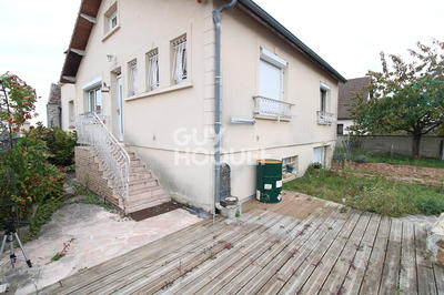 Maison - 113 m² - 5 pièces