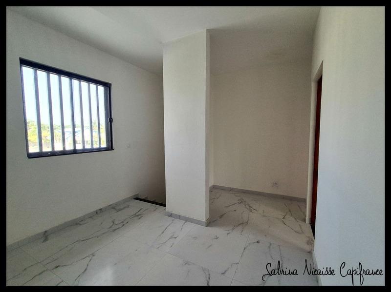 Maison - 209 m² - 6 pièces