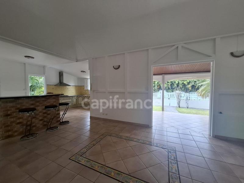 Maison - 158 m² - 7 pièces