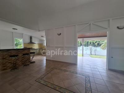 Maison - 158 m² - 7 pièces