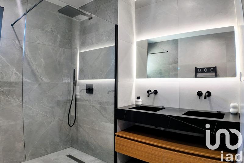 Maison - 169 m² - 6 pièces