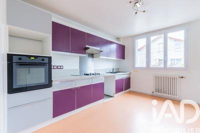 Maison - 110 m² - 6 pièces