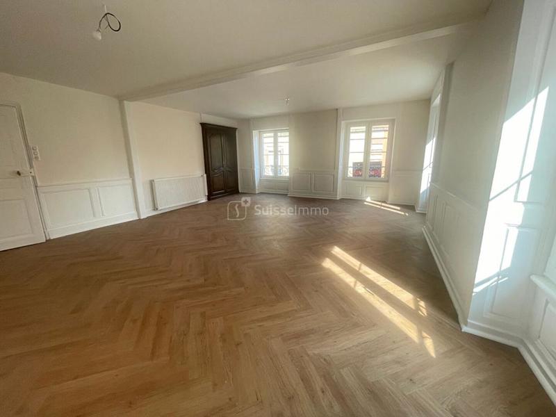 Appartement - 107 m² - 4 pièces