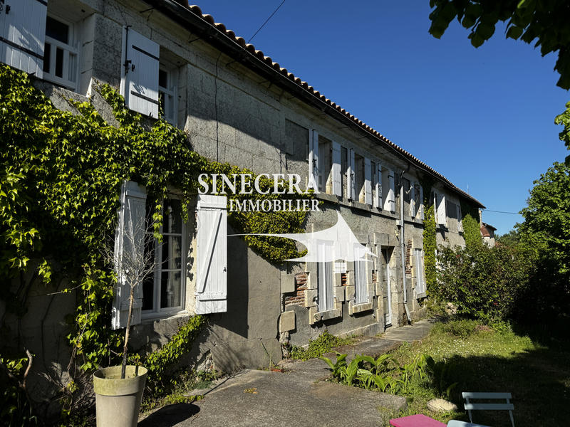 Local commercial - 380 m² - 18 pièces