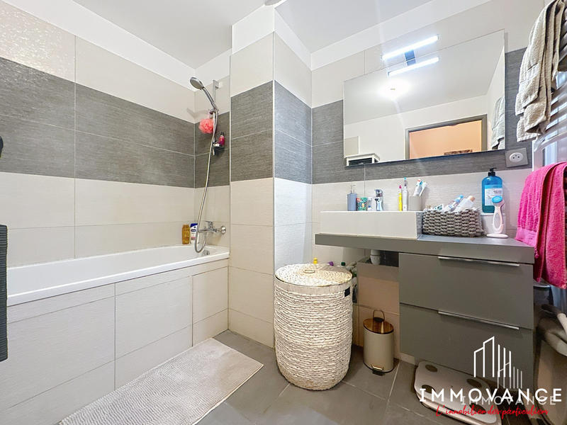 Appartement - 62 m² - 3 pièces