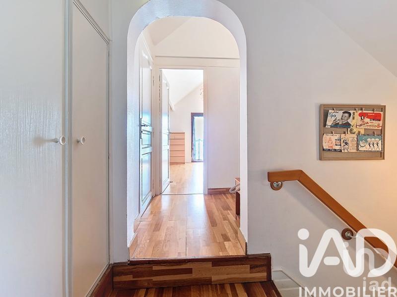 Maison - 137 m² - 6 pièces