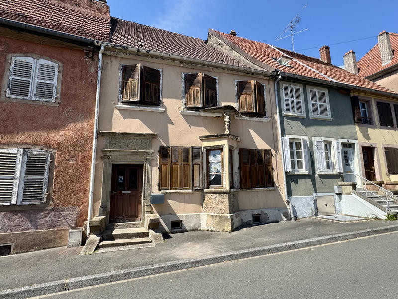 Maison - 170 m² - 5 pièces