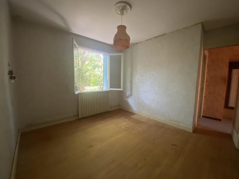 Maison - 85 m² - 5 pièces