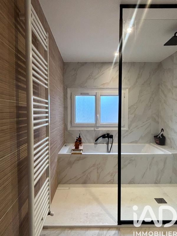 Maison de ville - 125 m² - 5 pièces