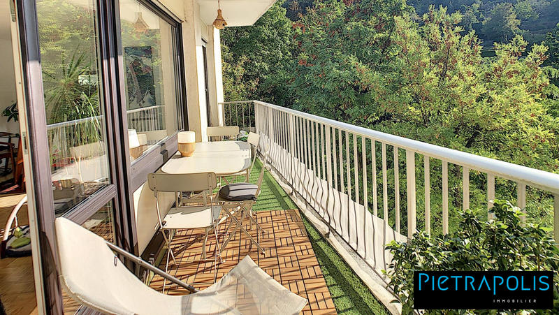 Appartement - 107 m² - 4 pièces