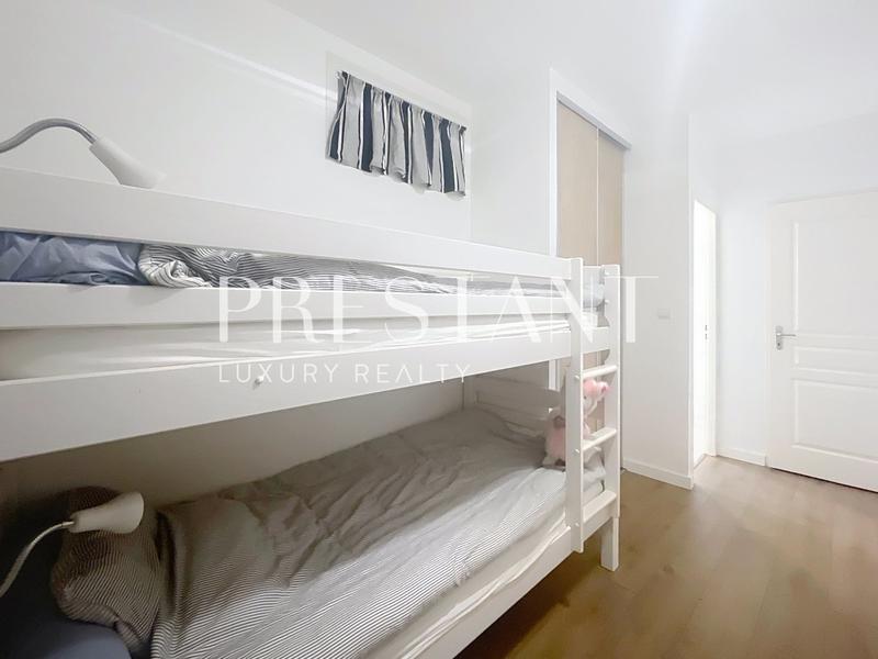 Appartement - 60 m² - 3 pièces