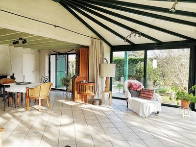 Maison - 210 m² - 8 pièces