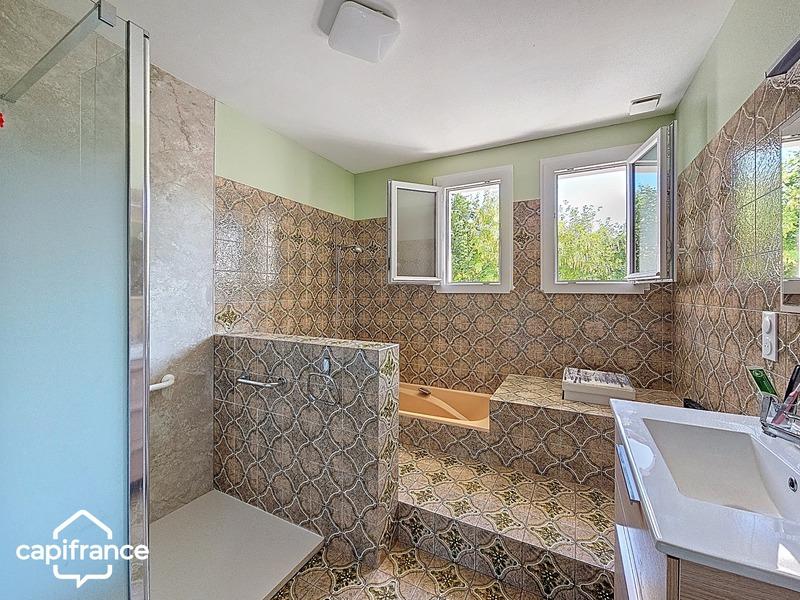 Maison - 117 m² - 5 pièces