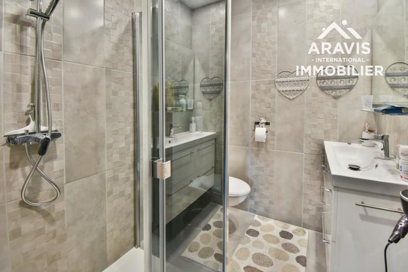 Maison - 393 m² - 11 pièces