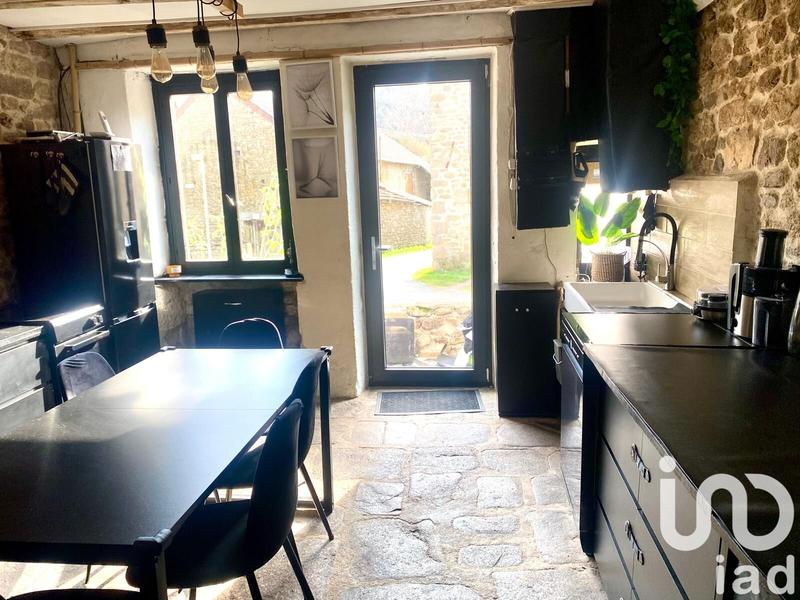 Maison - 166 m² - 7 pièces