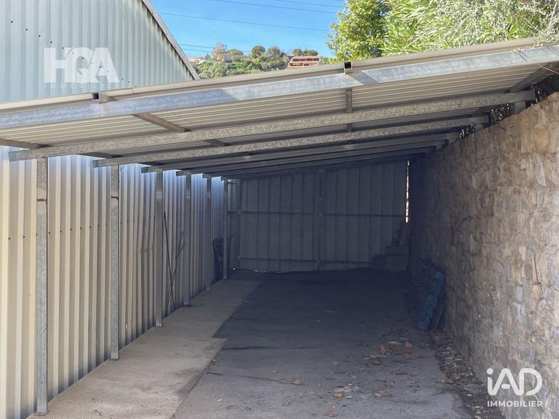 Local commercial - 678 m²